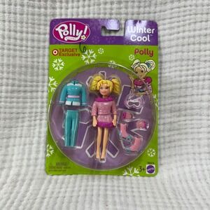 VTG 2003 Polly Pocket Winter Cool doll & fashion outfits Target exclusive New